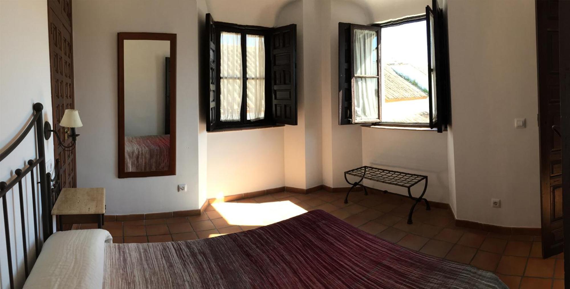 Apartamentos Plaza Córdoba Værelse billede