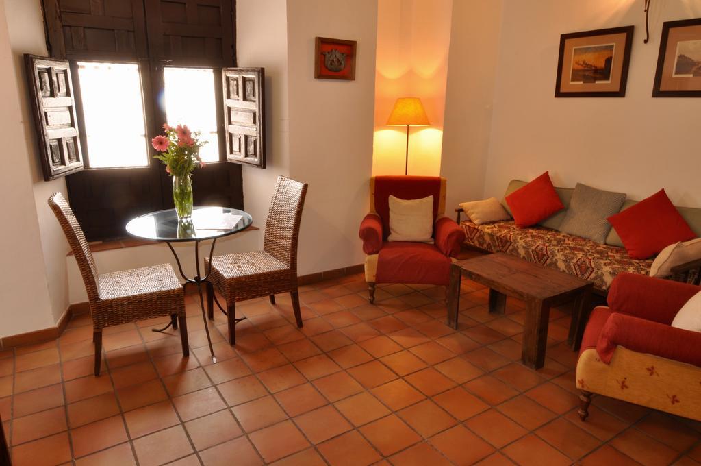 Apartamentos Plaza Córdoba Eksteriør billede