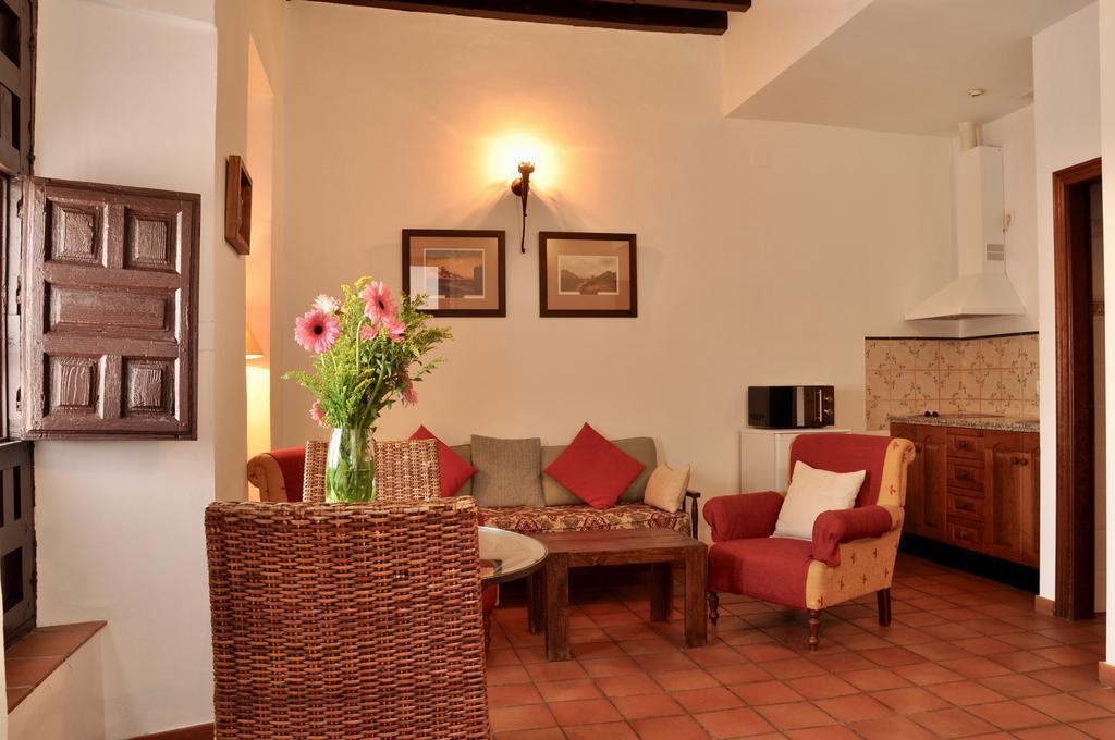 Apartamentos Plaza Córdoba Eksteriør billede