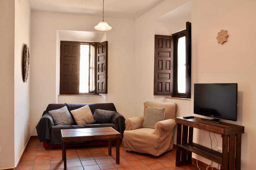 Apartamentos Plaza Córdoba Eksteriør billede